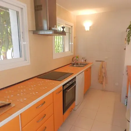 Villa-tina-8-pax * Κάλπε