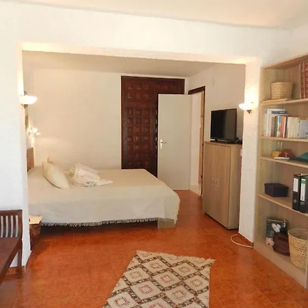 Βίλα Villa-tina-8-pax *